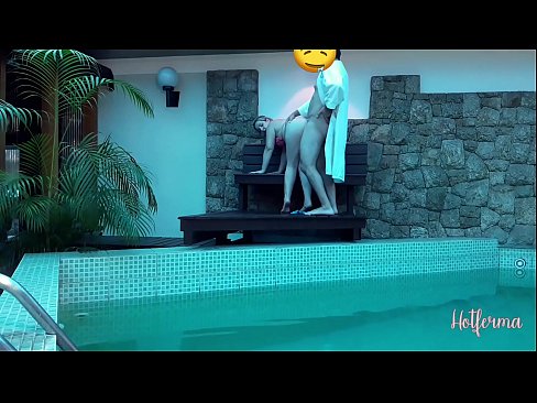 ❤️ Bos menjemput pembantu rumah ke kolam, tetapi tidak dapat menahan panas Lucah di lucah ms.pornolemon.ru